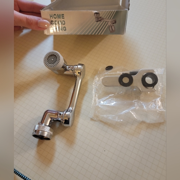 1080 swivel faucet extender with 2 modes - Picture 6 of 7